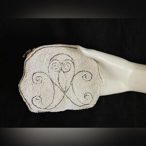 Antique 1920’s Glass beaded white silver hand bag art deco roaring 20s